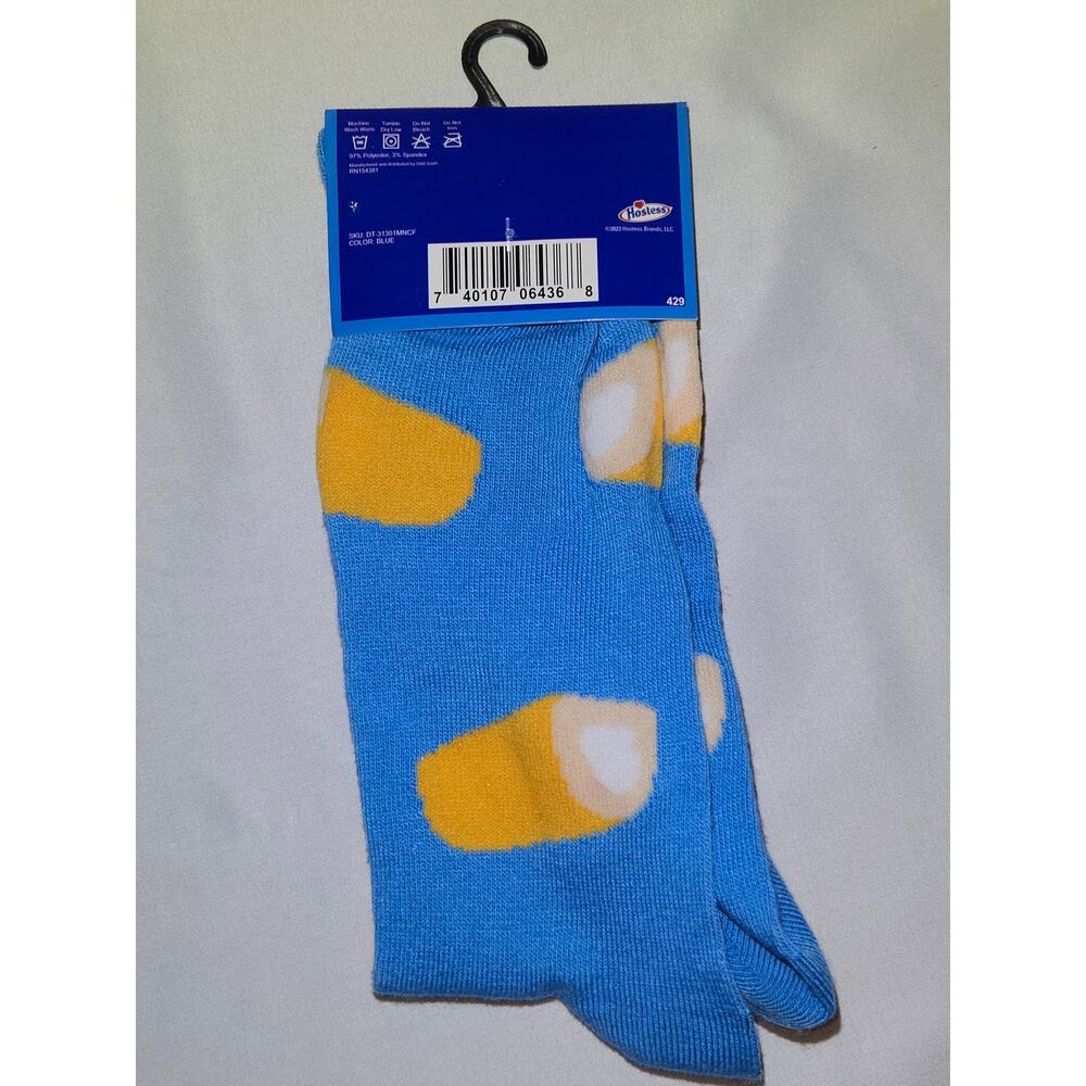 Hostess Twinkies Crew Novelty Socks Men’s Shoe Size 6–12 Fun Snack Food Design - Picture 2 of 4